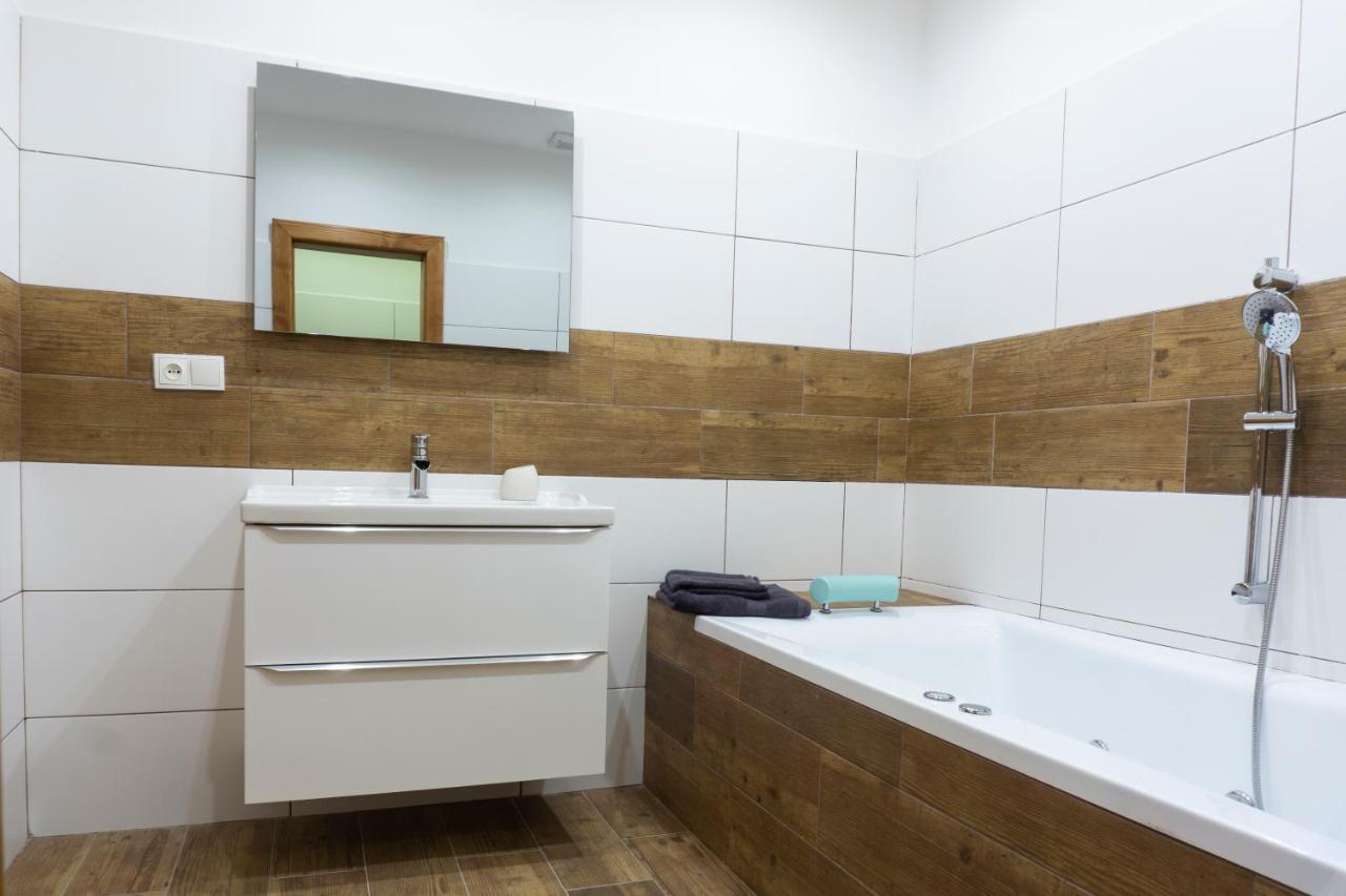 Penzion Růže Benesov nad Ploucnici Esterno foto