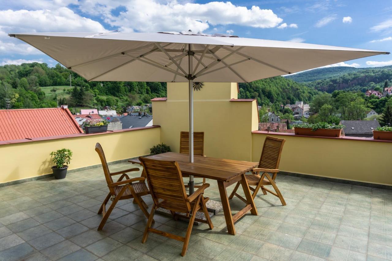 Penzion Růže Benesov nad Ploucnici Esterno foto